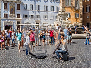 Street musician in Rome