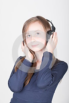 Young teen girl with headphones