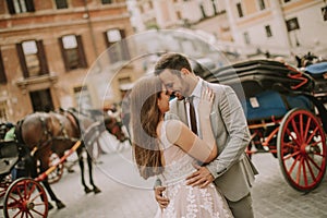 Young wedding couple near Spanish steps Scalinata di TrinitÃ  d