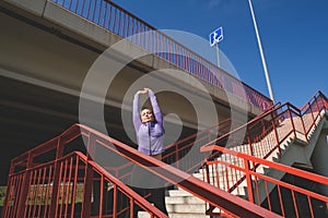 Young woman doing a workout