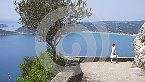 young woman going to the summer beach