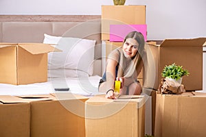 The young woman moving to new place