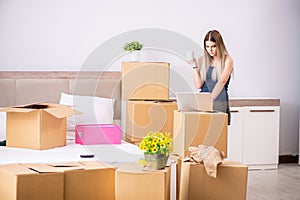 The young woman moving to new place