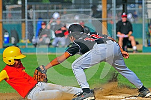 Youth Baseball out at 3rd