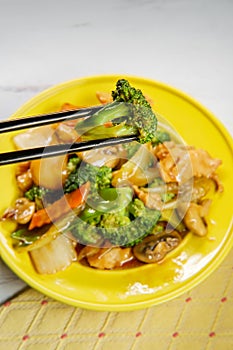 Yu-Shiang Chicken with Garlic Sauce photo