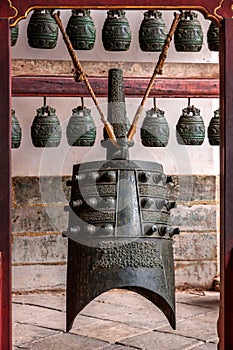 Yunnan Honghe Prefecture Jianshui Temple Great Hall courtyard bells