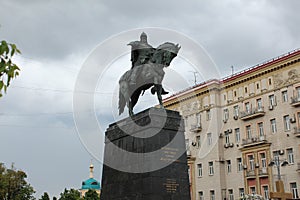 Yury Dolgoruky sculpture