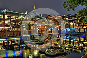 Yuyuan Garden and teahouse in Shanghai photo