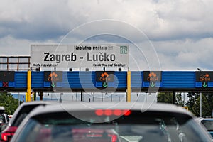 Zagreb Lucko Pay toll on freeway