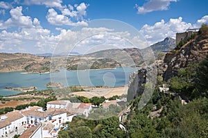 Zahara El Gastor Reservoir photo