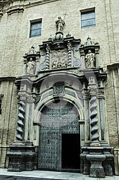 Zaragoza, famouse old church