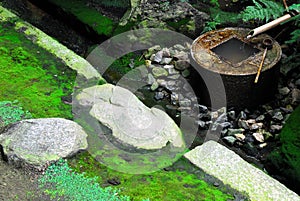 Zen water basin