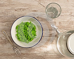 Zenital green rice bowl and photo