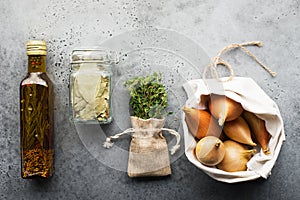 Zero waste food shopping. cotton bags and glass gar for free plastic shopping.