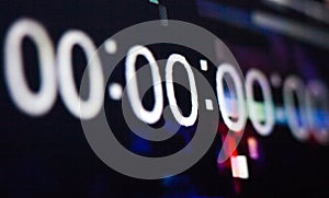 Zeroes on the abstract glitch background