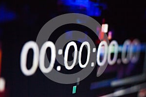 Zeroes on the abstract glitch background