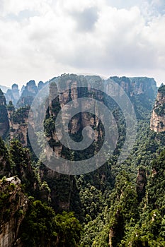 Zhangjiajie, Hunan, China: view from Mi Hun Platform in Yuanjiajie area in the Wulingyuan National Park.