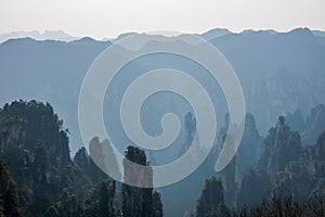 Zhangjiajie National Forest Park in Hunan Tianzishan Yufeng peak