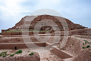 Zikkurat Choqa Zanbil