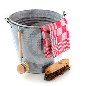 Zinc bucket with cleaning brush