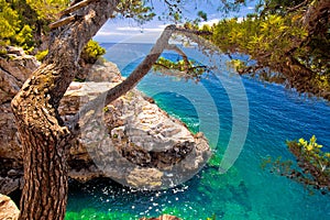 Zlatne Stijene stone beach in Pula view