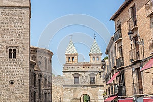 Zona amurallada de entrada a la ciudad de Toledo en EspaÃÂ±a photo