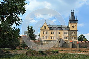 Zruc nad Sazavou chateau