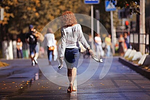 â€‹â€‹girl walks at street