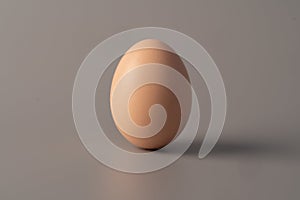 ä¸€ä¸ªç”Ÿé¸¡è›‹A raw egg