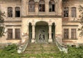 Abandoned old house front view - hdr Royalty Free Stock Photo