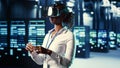 Adept specialist uses VR in data center