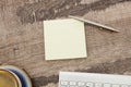 Adhesive note on desk Royalty Free Stock Photo