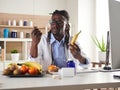 Afroamerican nutritionist looking at camera