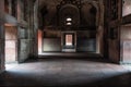 agra fort dark hallways