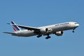 Air France Boeing 777 Landing