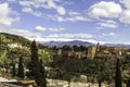 Alhambra en Generalife in Granada zijn historische bouwkundige juwelen waar jaarlijks ontelbare bezoekers komen genieten. Royalty Free Stock Photo