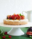 Almond meringue cake with figs
