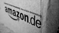 Amazon box detail with the german wording and the link to evaluate the packaging