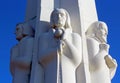 The Astronomers Monument at Griffith Observatory, Isaac Newton with apple