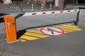 Automatic barrier