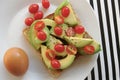 Avo and tomatoes on toast