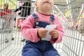 Baby hold check in shopingcart