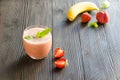 Banana-strawberry smoothie