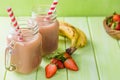 Banana and strawberry smoothie, inredients