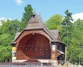 Band shell