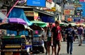 Bangkok, Thailand: Bustling Khao San Road