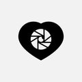 Heart love camera logo vector design