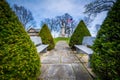 Benches and the Francis Scott Key Burial Site at Mount Olivet Ce Royalty Free Stock Photo