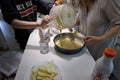 Torta di mele in preparazione