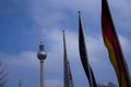 Berliner Fernsehturm mit Europa Flaggen